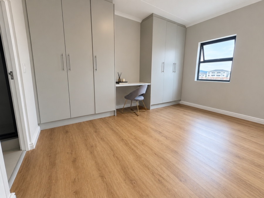 To Let 3 Bedroom Property for Rent in Sandown Western Cape